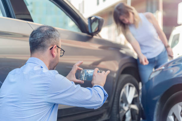 Professional Commercial Auto Insurance technician working in Kings Bay Base, GA